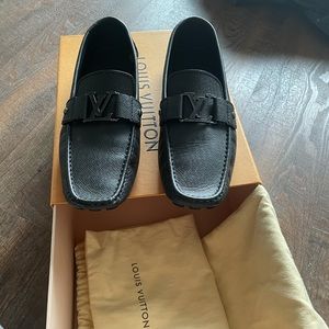 LOUIS VUITTON MONTE CARLO LOAFER BLACK size 10